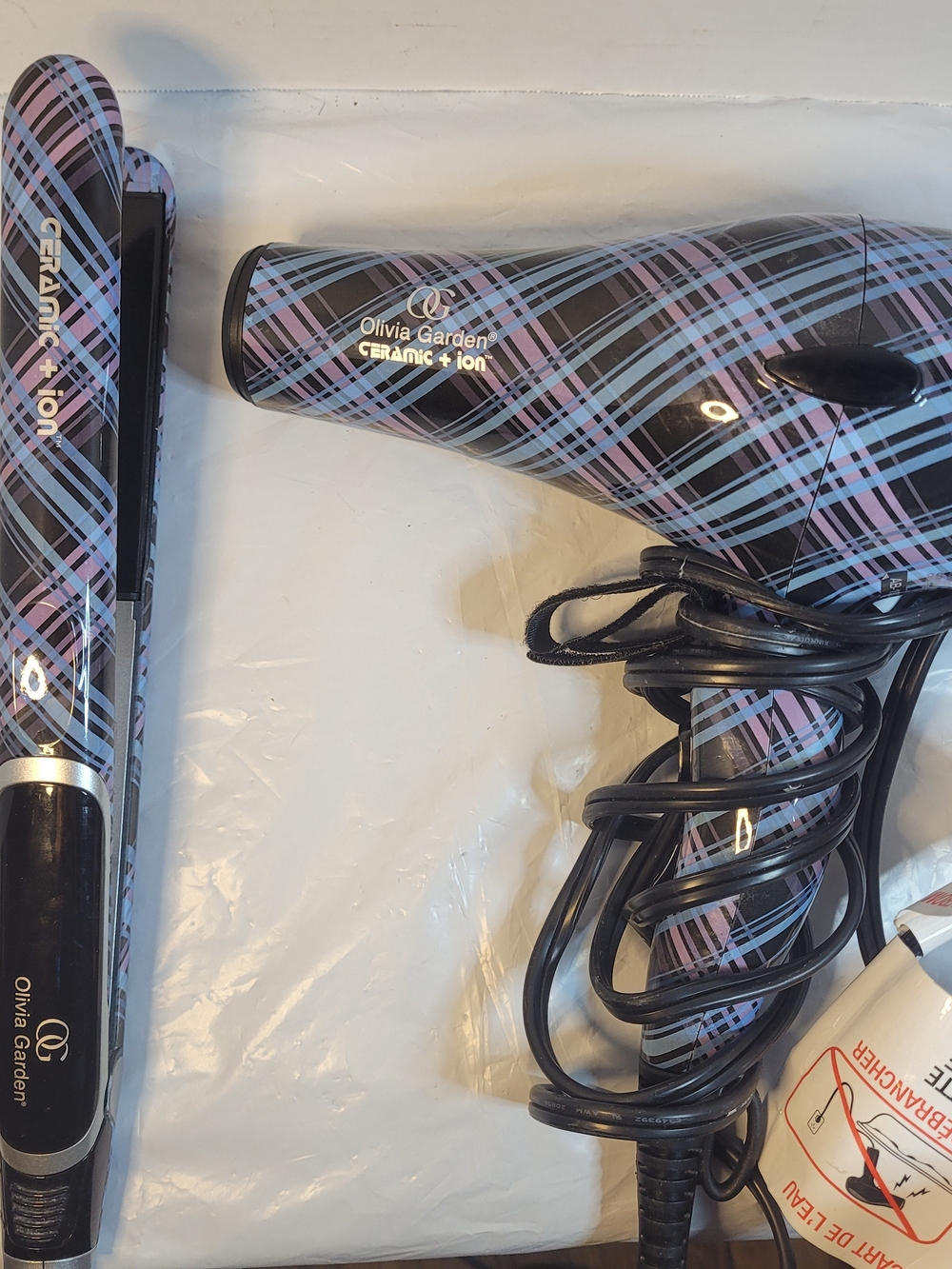 Olivia Garden Ceramic + Ion Straightener And Hair Dryer Work Great! (A3)
